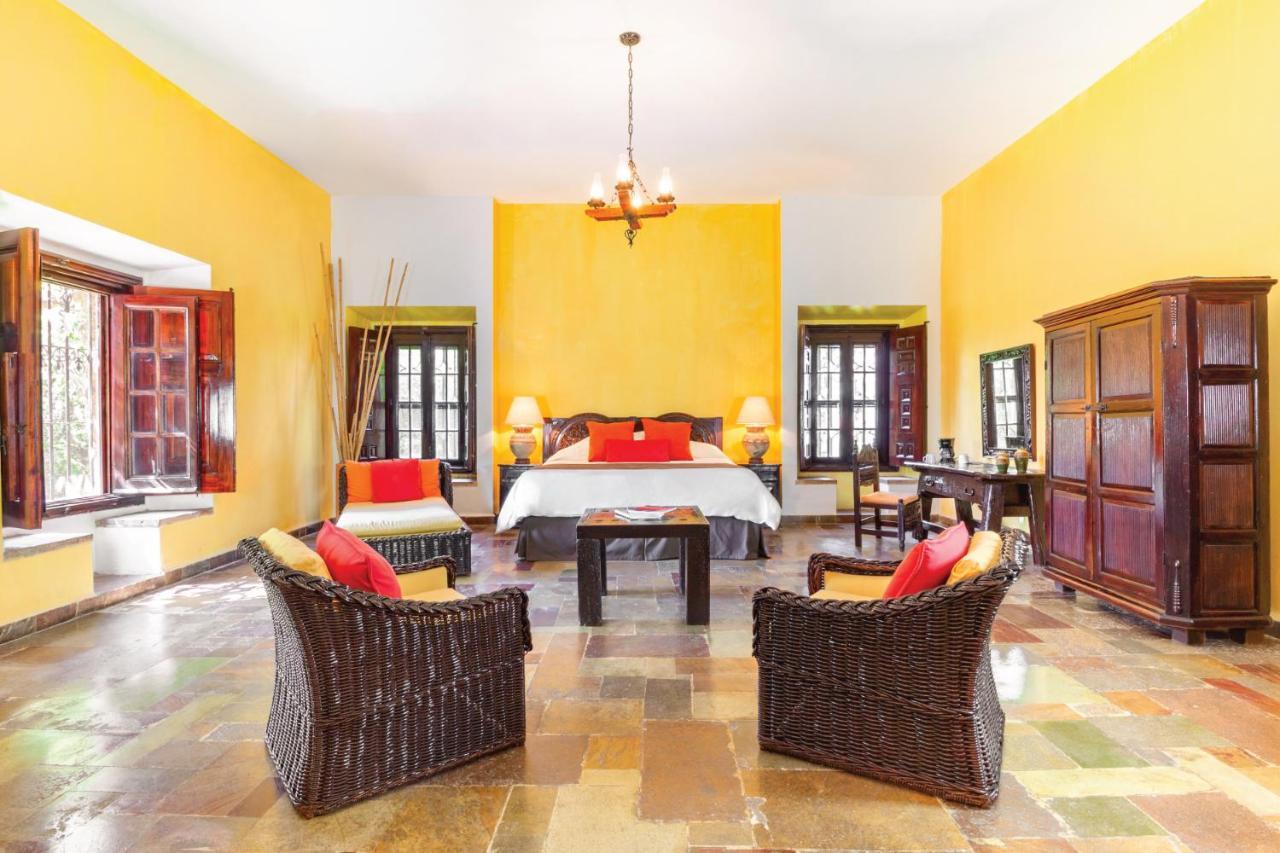 Hotel Racquet Cuernavaca Extérieur photo